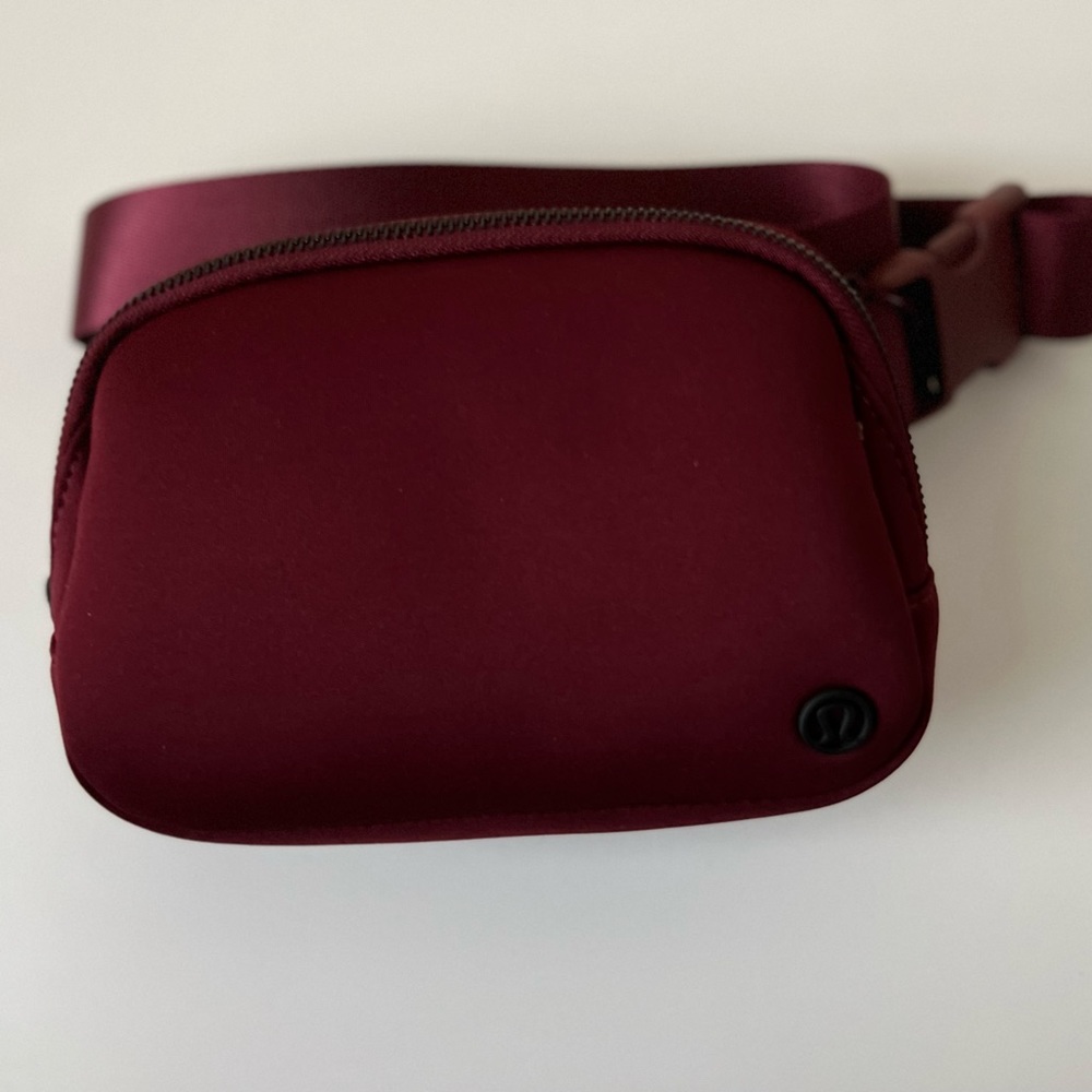 Lululemon Belt Bag